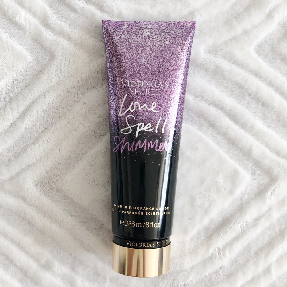Victoria secret love spell shimmer lotion
